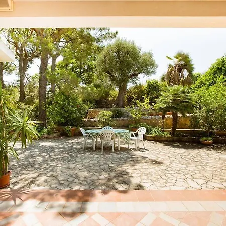 Donatella-panoramic View Villa